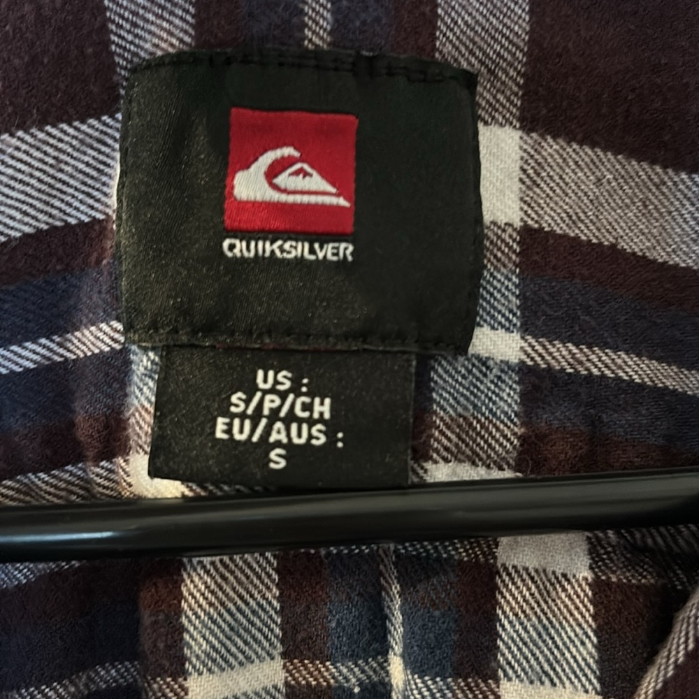 Quicksilver Button Down Flannel Size Small - image 2